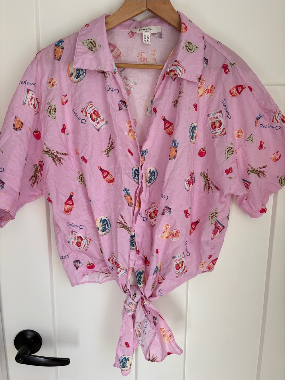 Vintage-Inspired Pink Tie-Front Button Down Shirt